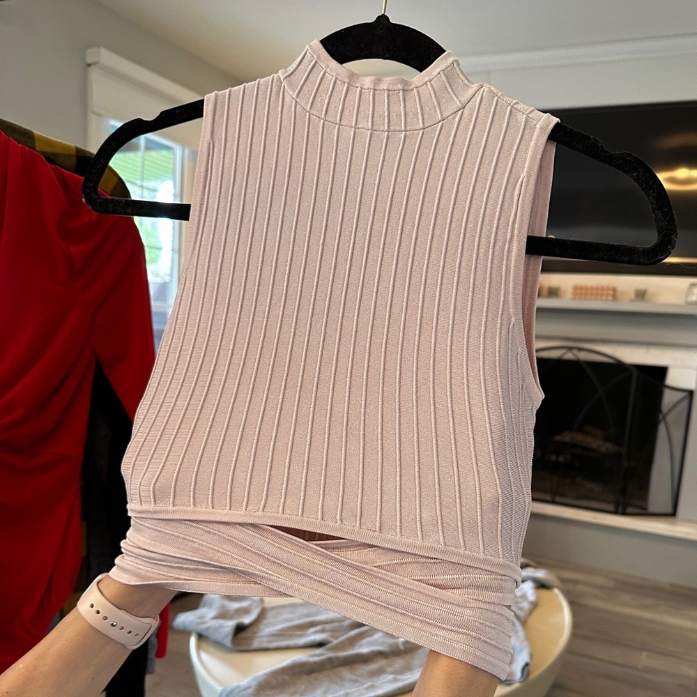 MARCIANO PINK CROP TOP